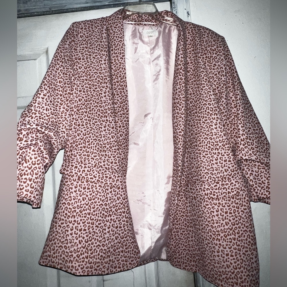 Leopard blazer